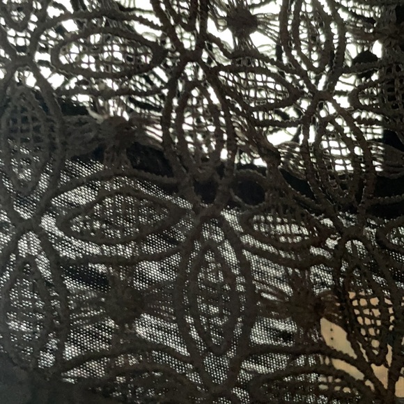 Black off-the-shoulder embroidered shirt from Old Navy - Picture 3 of 5